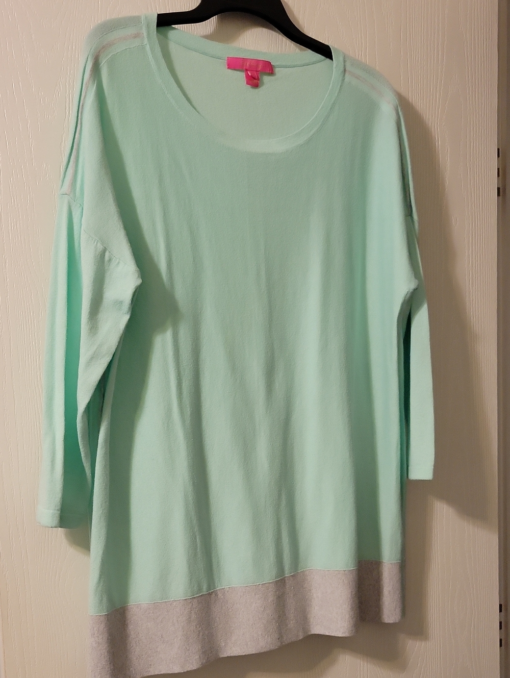 Lilly Pulitzer Mint & Light Gray Colorblock Lightweight Tunic Sweater